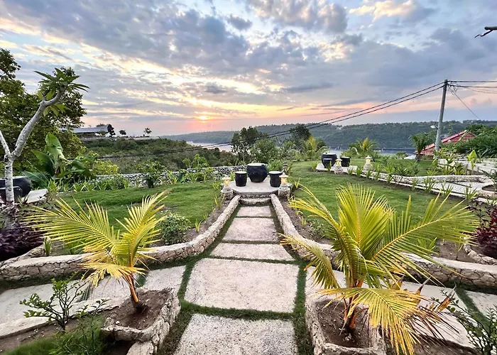 Gamat Sunset Cottage&resto Toyapakeh
